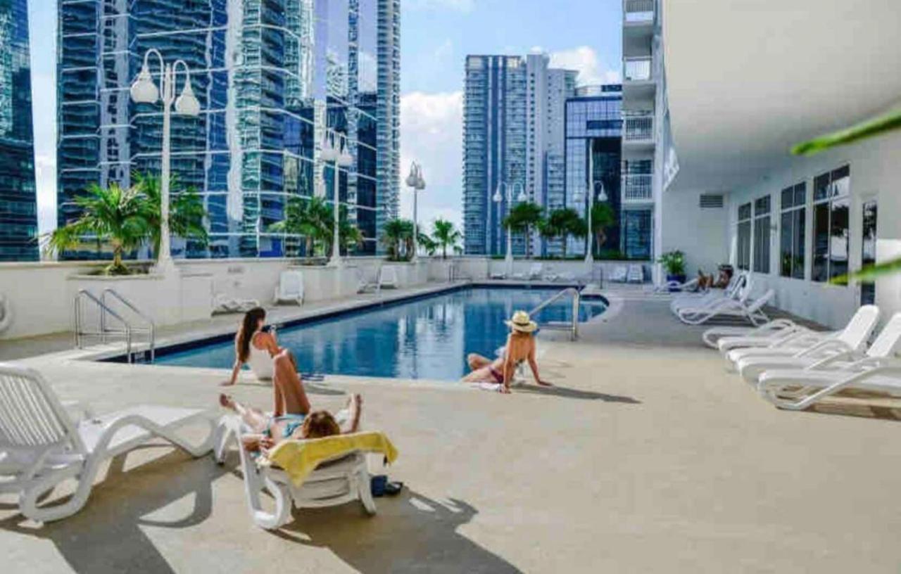 Luxurious 1Br High Rise Condo Brickell-Free Parking Miami Exterior photo