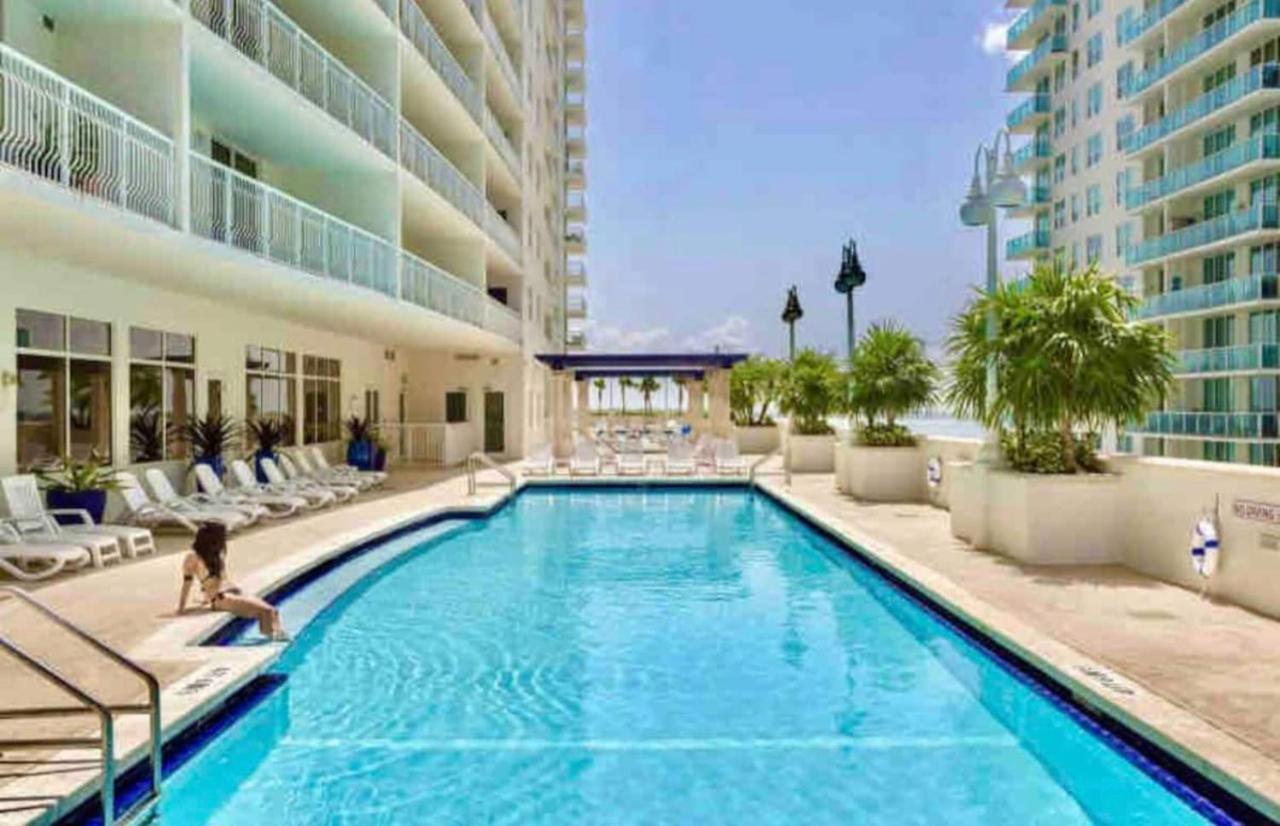 Luxurious 1Br High Rise Condo Brickell-Free Parking Miami Exterior photo
