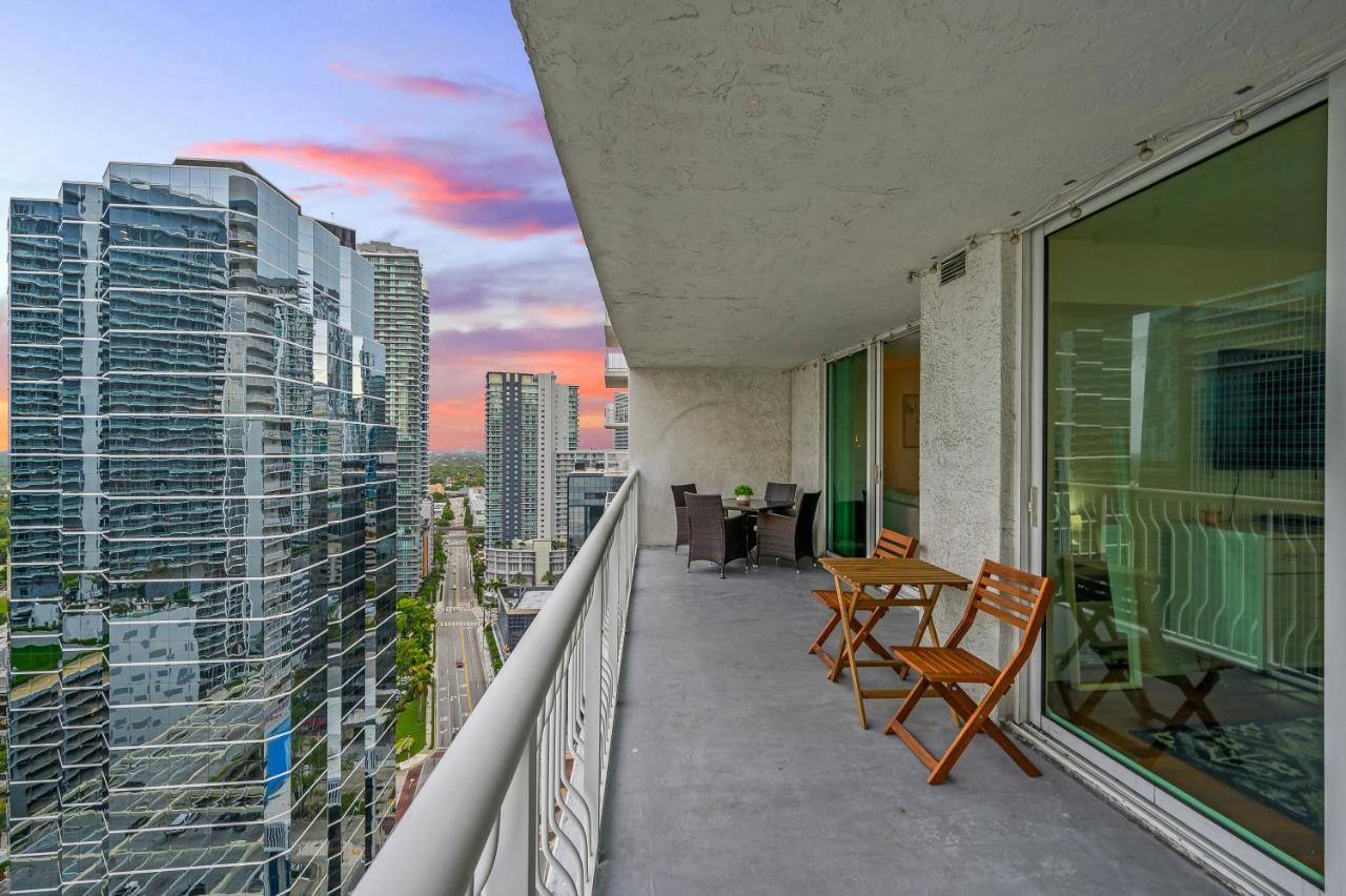 Luxurious 1Br High Rise Condo Brickell-Free Parking Miami Exterior photo